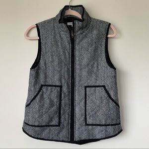 Honey Punch Herringbone Black & White Puff Vest Zipper Size Small